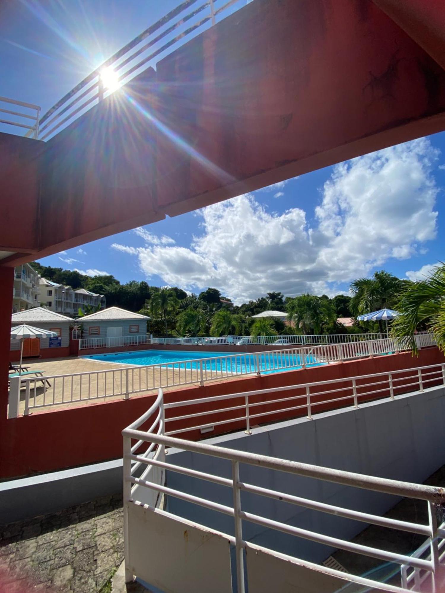 Studio Au Soleil Levant, Avec Piscine ラ・トリニテ エクステリア 写真